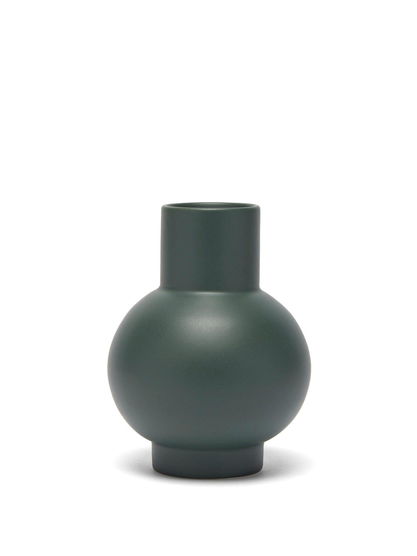 Strm Small Ceramic Vase Raawii Matchesfashion Uk inside dimensions 1391 X 1854