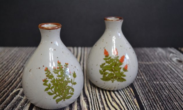 Takahashi Speckled Ceramic Stonewear Bud Vases With Orange pertaining to dimensions 3000 X 2000