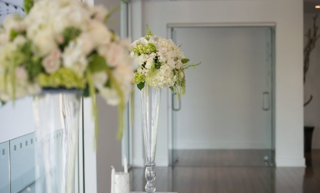 Tall Glass Vase Altar Pieces With Stunning White Flower inside sizing 3500 X 2336
