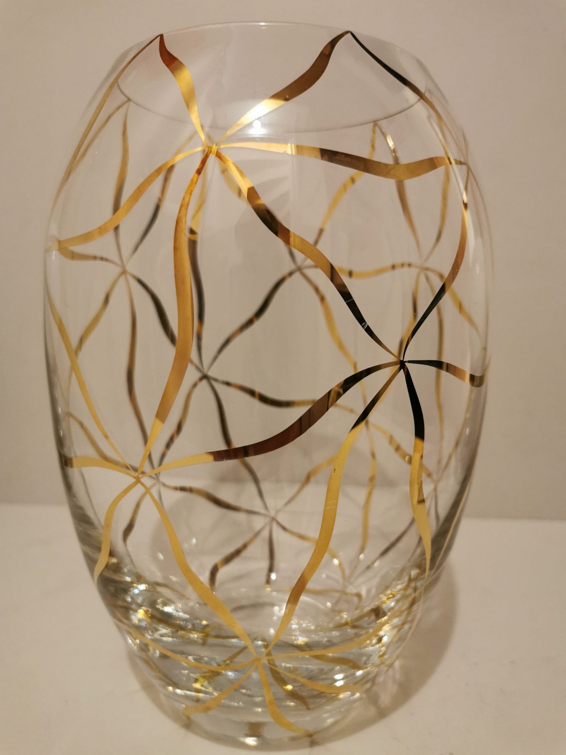 Vase Vintage En Cristal Au Dcor Dor 1970 in proportions 2736 X 3648