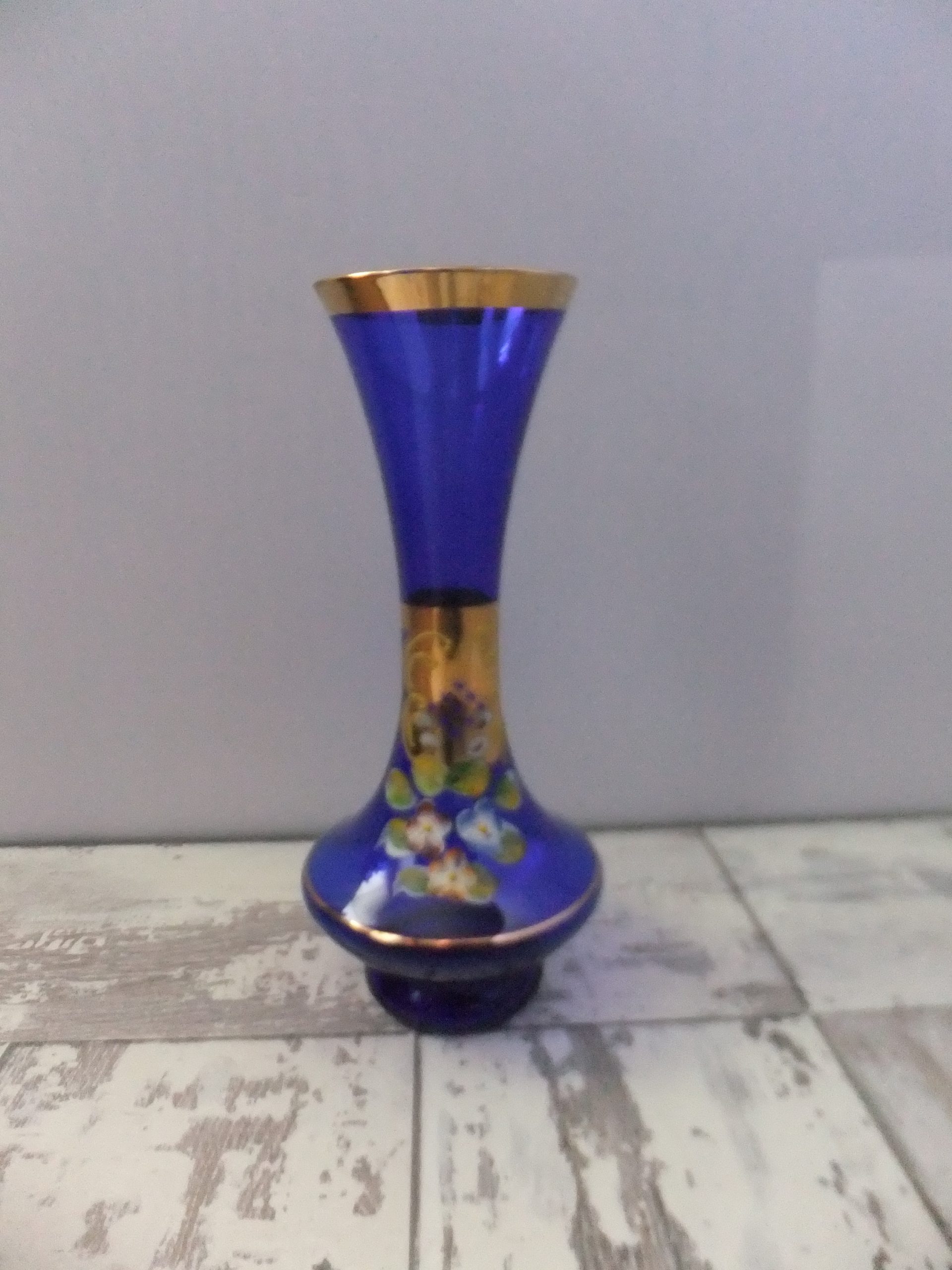 Vintage Bud Vase Cobalt Blue Avec Gold Trim Et Fleurs Peint La Main Original Arnart Creation Japon with regard to sizing 2250 X 3000