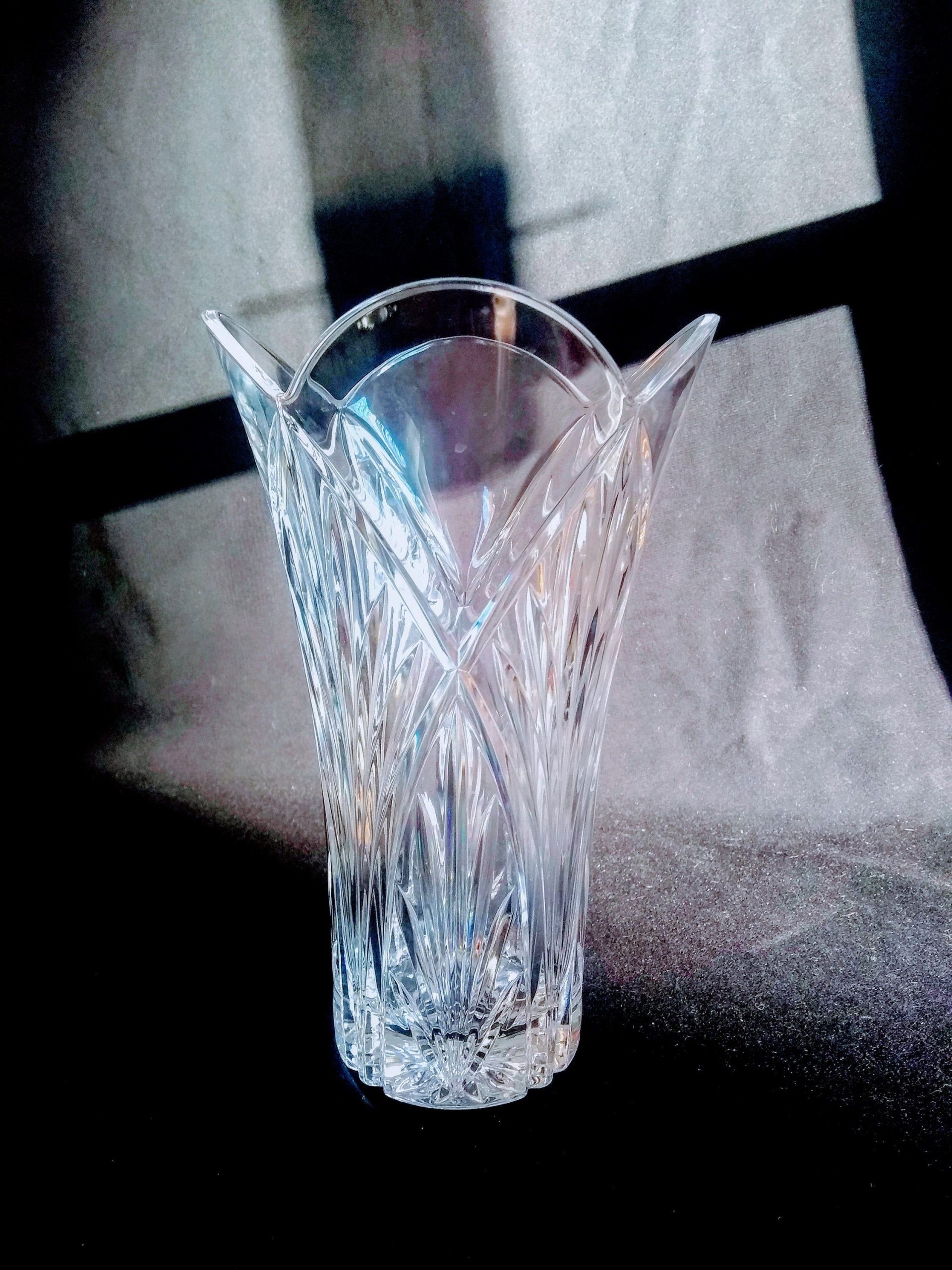 Vintage Crystal Flared Flower Vase In 2020 Flower Vases inside sizing 2250 X 3000