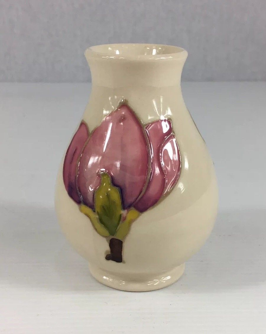 Vintage Moorcroft Magnolia Flowers Pattern White Bud Vase 10cm In Height Wheeler Antiques pertaining to proportions 900 X 1129